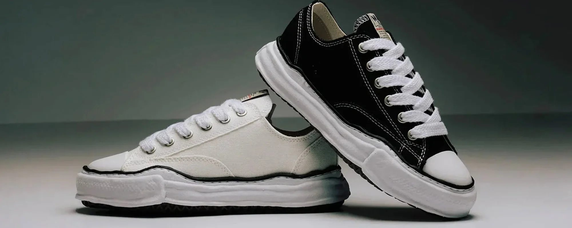 Maison Mihara Schuhe